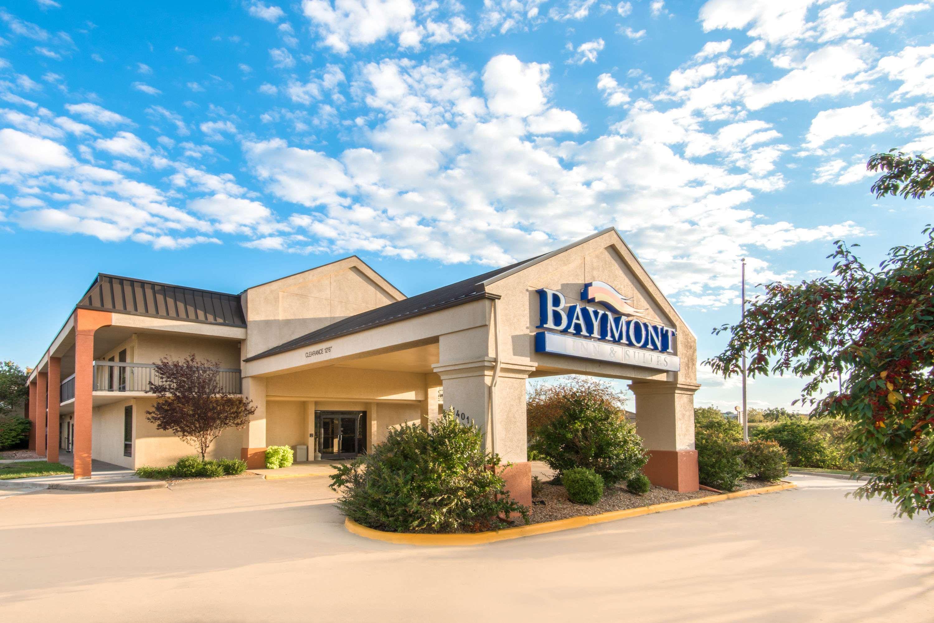 Baymont By Wyndham Topeka Kültér fotó